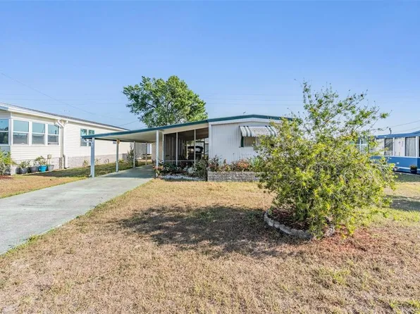 37229 Cora Ave, Zephyrhills, FL 33542