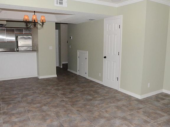 4th image of 659 Lower 8th Ave S