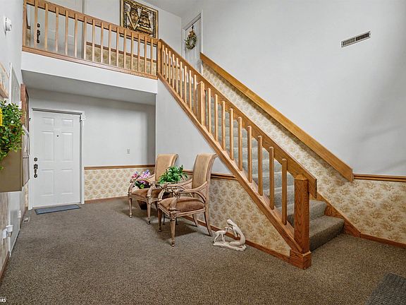 4th image of 1609 Orchard Meadow Dr APT B2