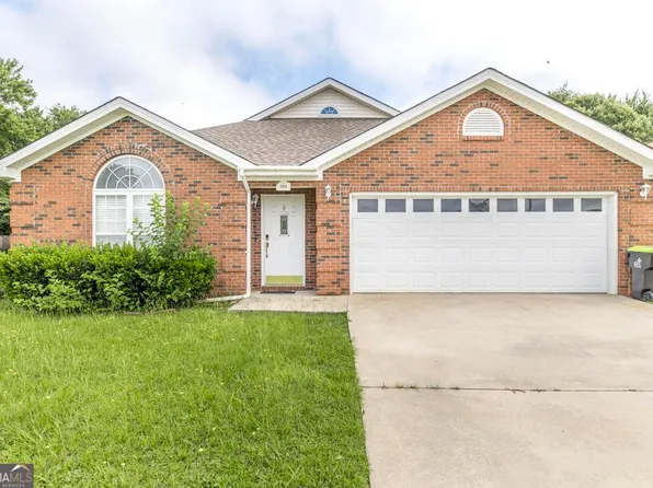 204 Westcliff Center St, Warner Robins, GA 31093