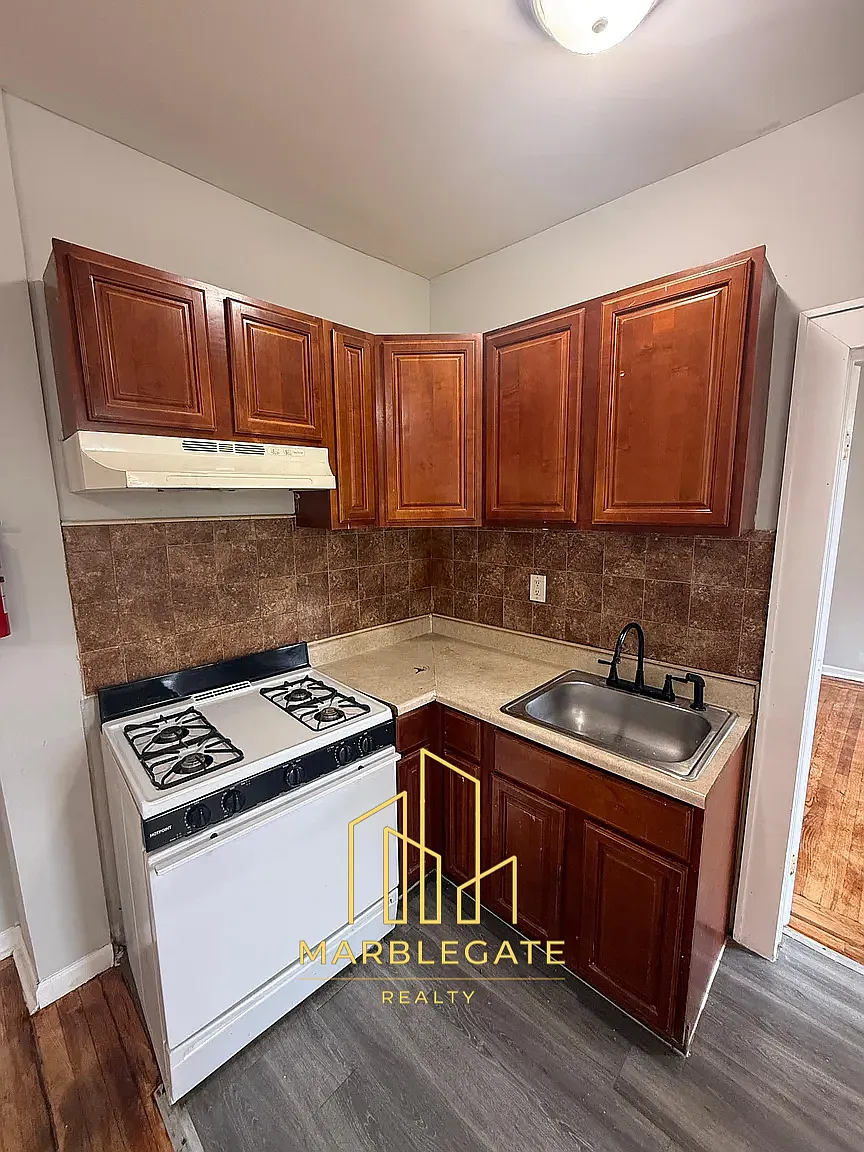 1 bed, 650 sqft, $1,600 — Photo 1