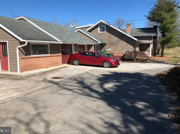 21680 Leitersburg Pike, Hagerstown, MD 21742