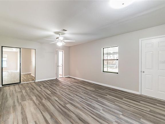 5th image of 1766 King Phillip Dr