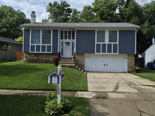 1142 Sebring Dr, Elgin, IL 60120