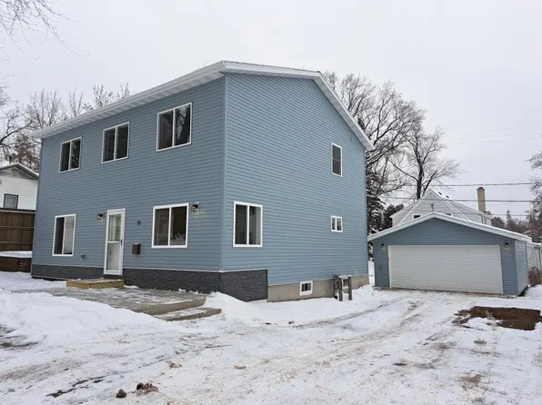 19 5th St, Cloquet, MN 55720