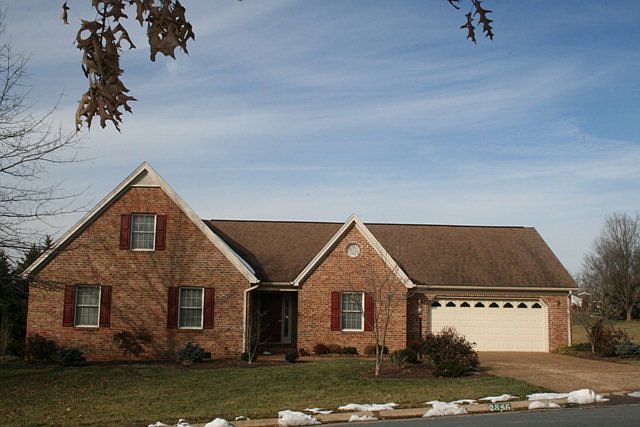 1st image of 2856 Pin Oak Dr