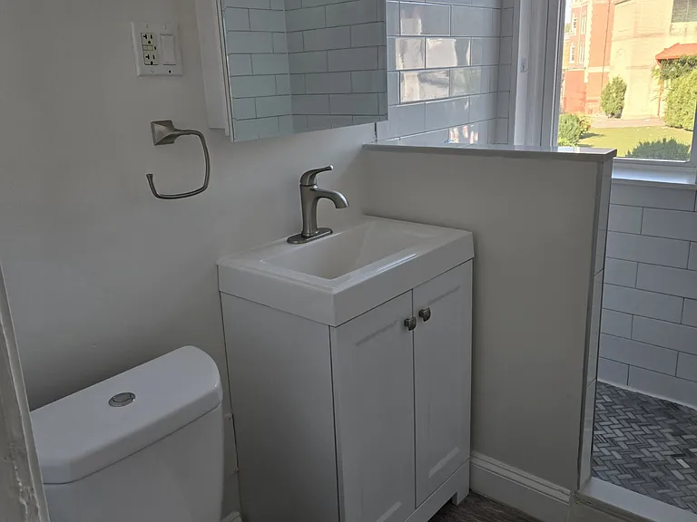 1197 Commonwealth Ave #11 — Photo 25