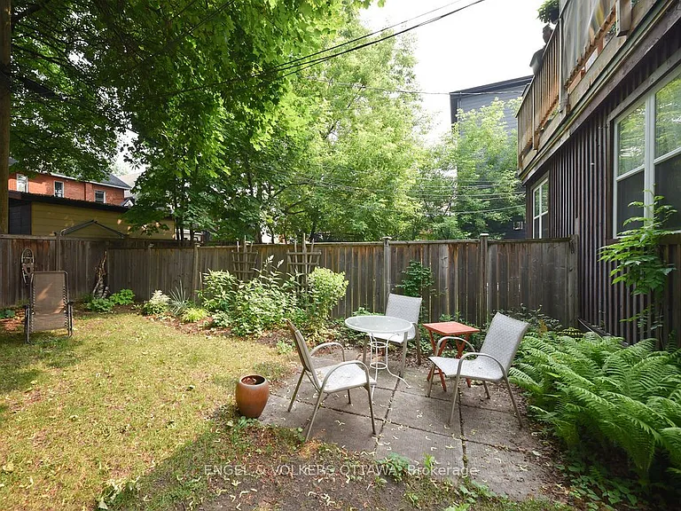 81 3rd Ave #1 — Photo 25