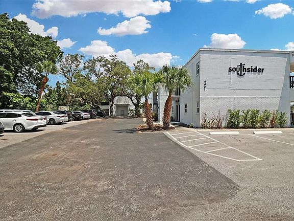 4th image of 4407 6th St S #2