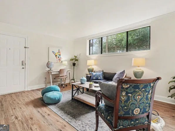 870 Glendale Ter NE APT 11, Atlanta, GA 30308