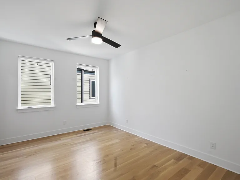 1115 Ozark St — Photo 57