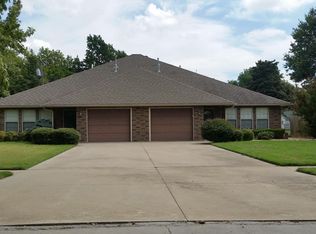 123 S Vann St, Pryor, OK 74361