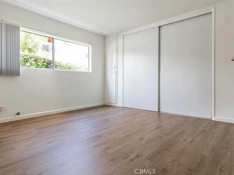 4653 Fulton Ave #4 — Photo 10