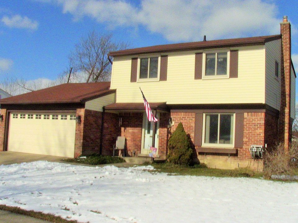 1st image of 913 Sheffield Dr