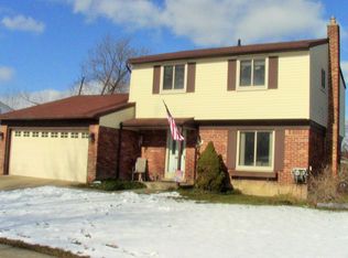913 Sheffield Dr, Madison Heights, MI 48071