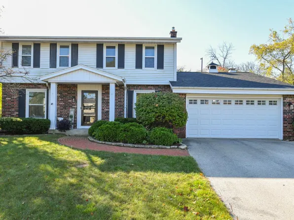 N81W18329 Tours DRIVE, Menomonee Falls, WI 53051