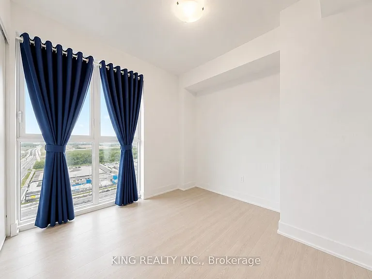 2545 Simcoe St N #2217 — Photo 17