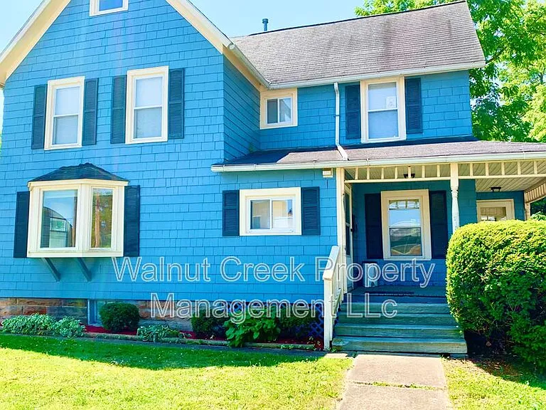 215 W Lorain St #DOWN — Photo 16