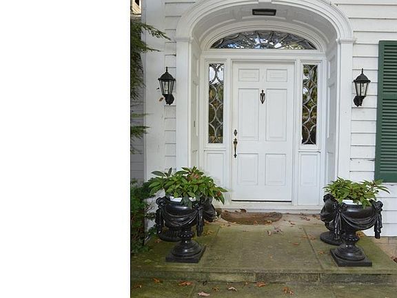 4th image of 1672 Caldwell Dr