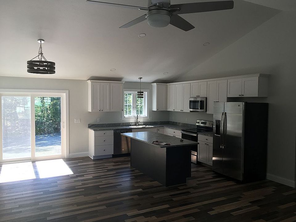 2nd image of 21 Shepherd's Way