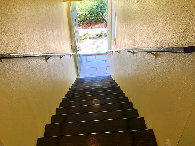 12025 Villanova Dr #10 — Photo 19