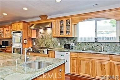 3rd image of 4777 Windsor Rd