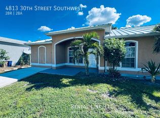 4813 30th St SW, Lehigh Acres, FL 33973