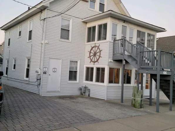 66 Stockton Ave, Seaside Park, NJ