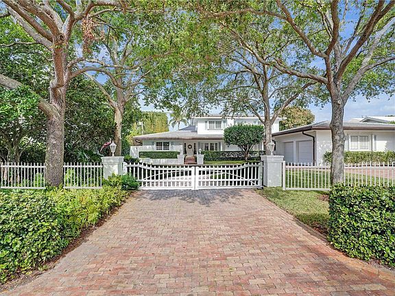 2nd image of 711 Intracoastal Drive