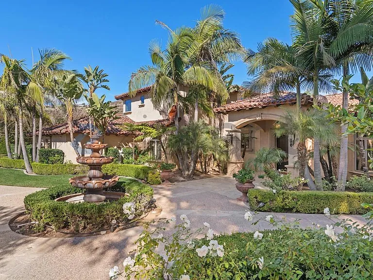 18545 Aliso Canyon Rd — Photo 4