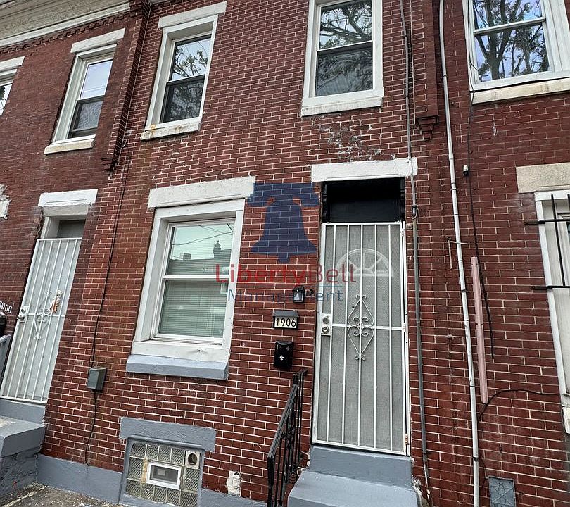1st image of 1906 E Wishart St