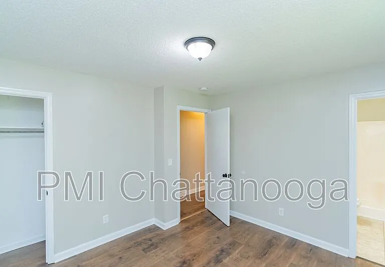 37 Anderson Rd — Photo 22