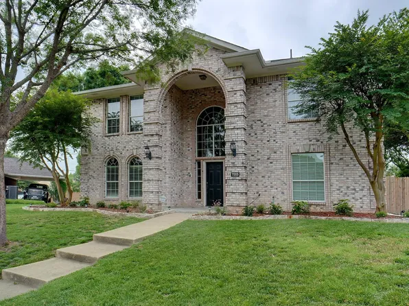 7005 Barton Creek Cir, Rowlett, TX 75089