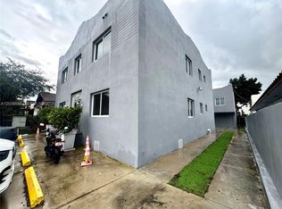 Shenandoah, Miami, FL 33135
