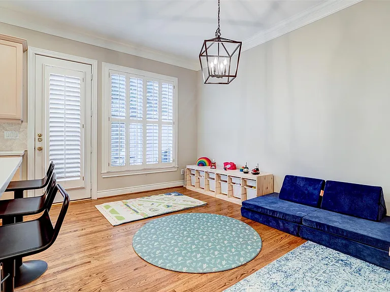 20 Annapolis Ct — Photo 7