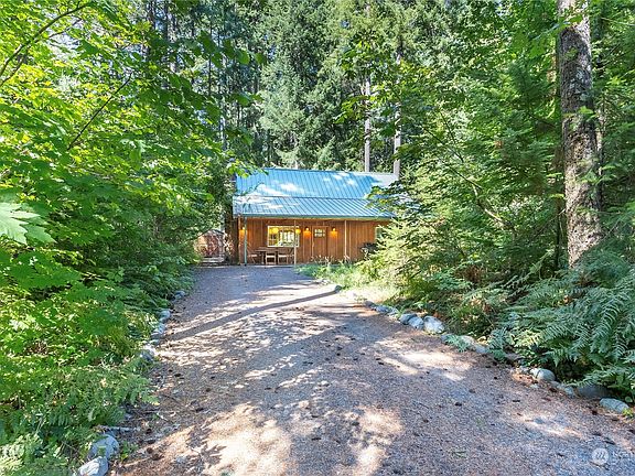 2nd image of 238 Mountain View Drive