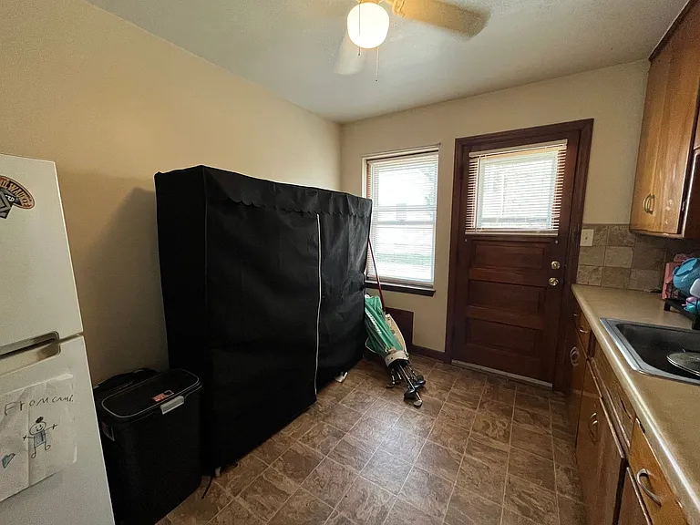 7505 W Center St — Photo 6