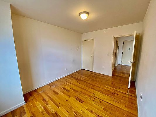 5th image of 37-14 32nd St #308