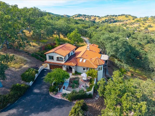 10662 Santa Ana Rd, Atascadero, CA 93422