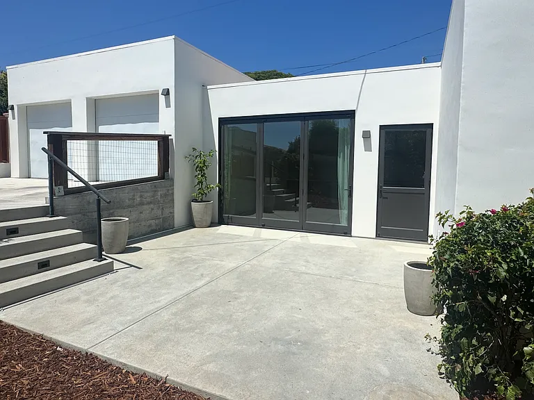 524 Casitas Rd #B — Photo 9