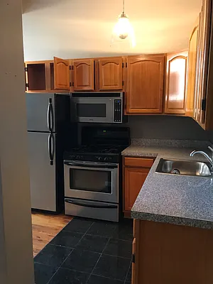 Rented by David Francis New York LLC | media 22