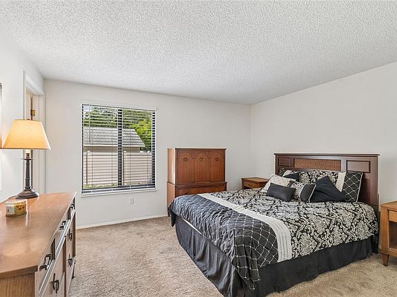 4th image of 10305 TURKEY OAK DRIVE