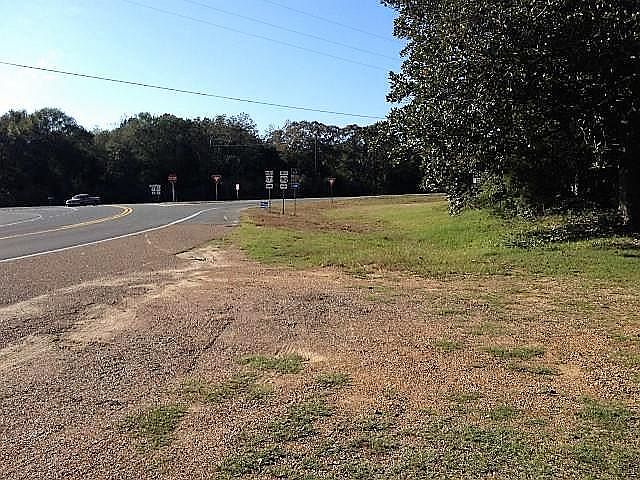 2nd image of 123 Highway 26