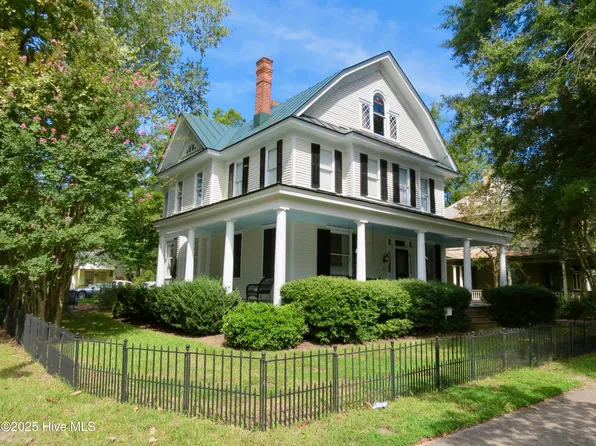 301 N Granville Street, Edenton, NC 27932