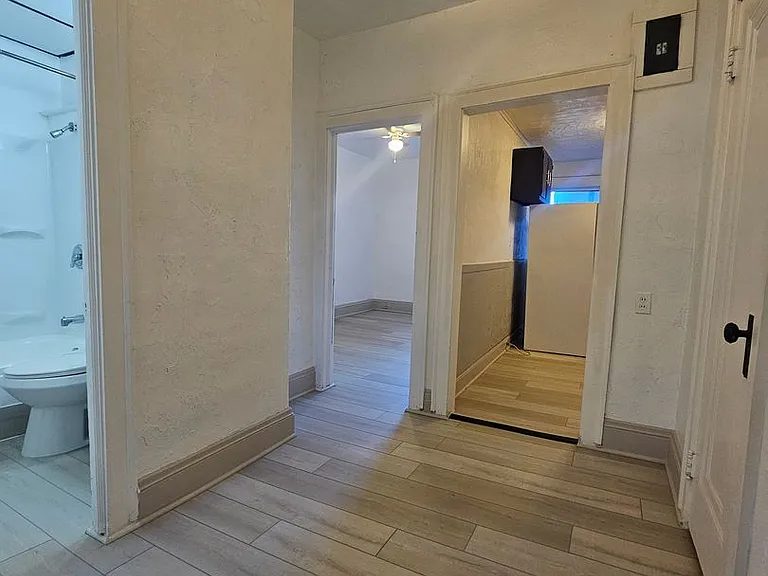 16812 Madison Ave — Photo 6