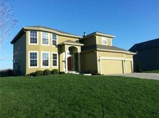 20890 Barker Rd, Spring Hill, KS 66083