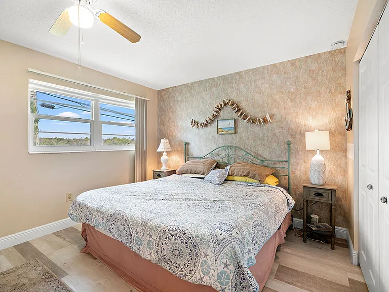 2800 Indian River Blvd #R9 — Photo 8