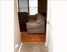 5th image of 7525 Kensington Dr
