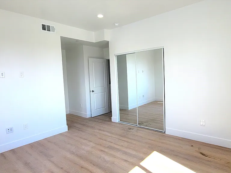 3922 Brighton Ave #1 — Photo 17