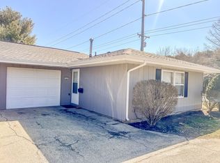 1201 E Willard St APT B, Urbana, IL 61801